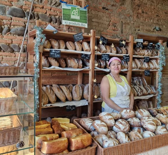 Qui sommes nous ? Qui sommes nous ?